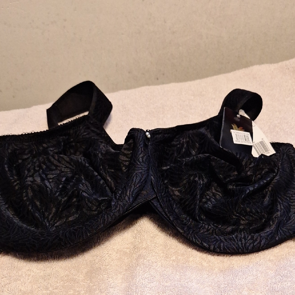 Wacoal Elegant Black Lace Bra
